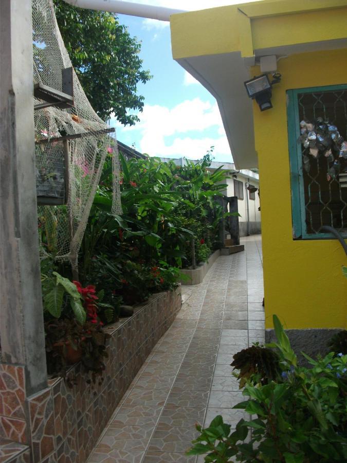 Residence Madelia Port-Louis Buitenkant foto