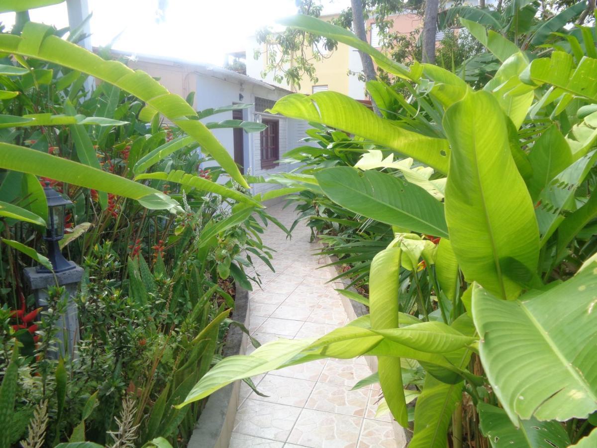 Residence Madelia Port-Louis Buitenkant foto