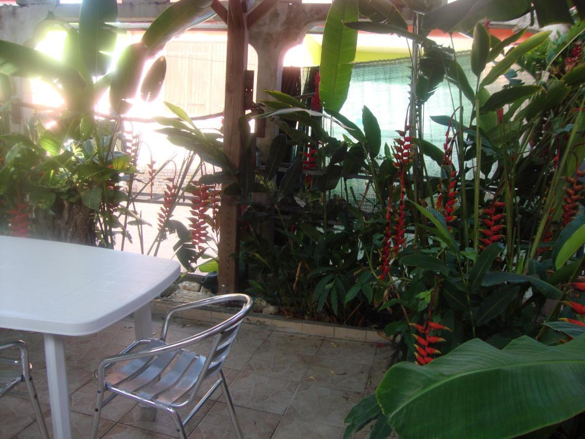 Residence Madelia Port-Louis Buitenkant foto