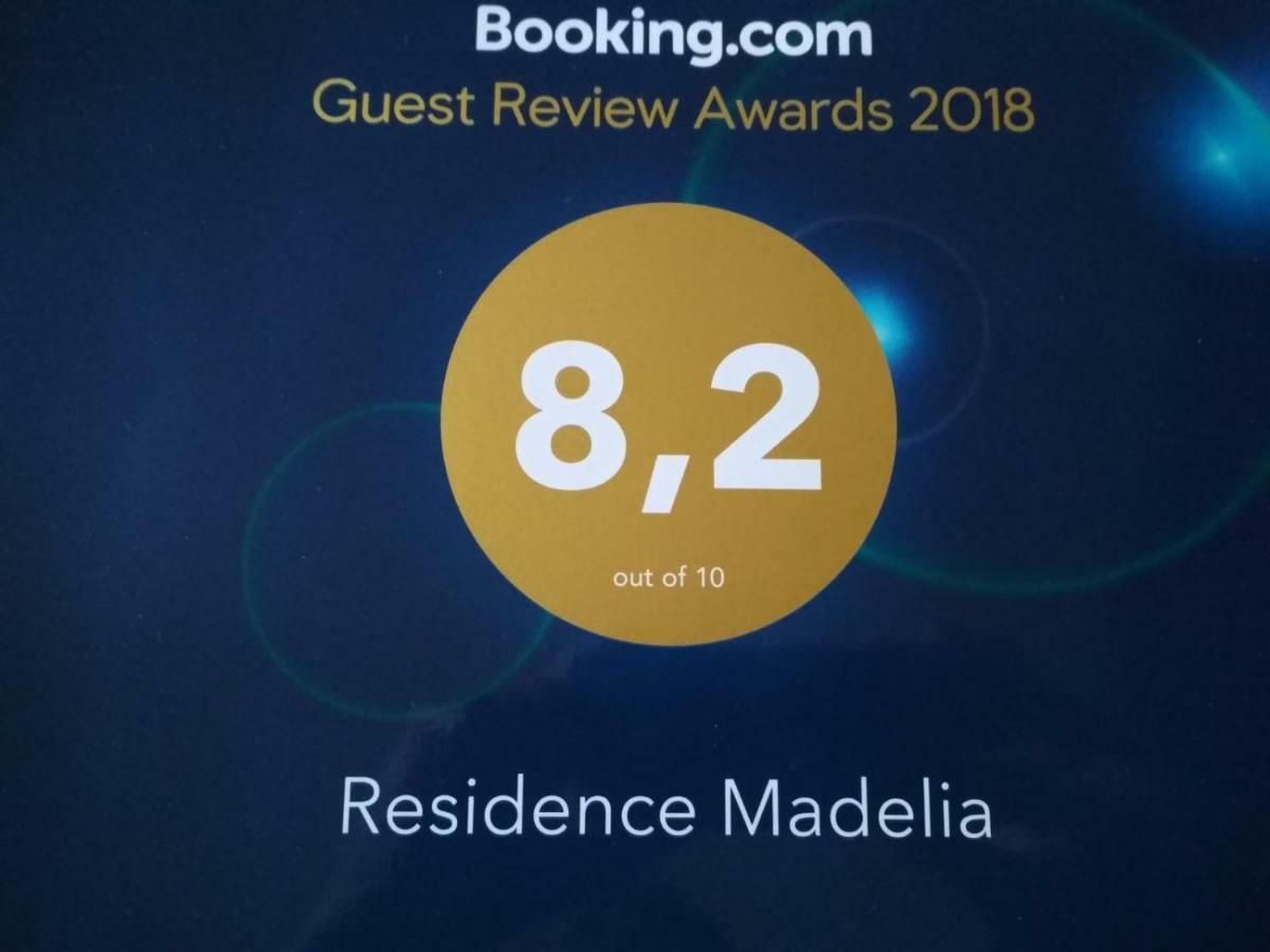 Residence Madelia Port-Louis Buitenkant foto